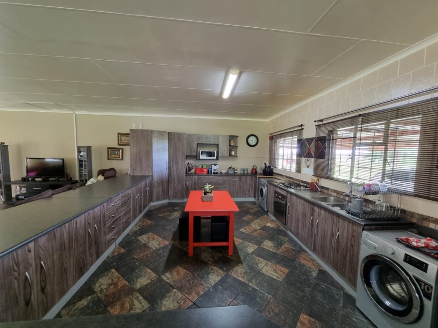 To Let 2 Bedroom Property for Rent in Bethlehem Rural Free State